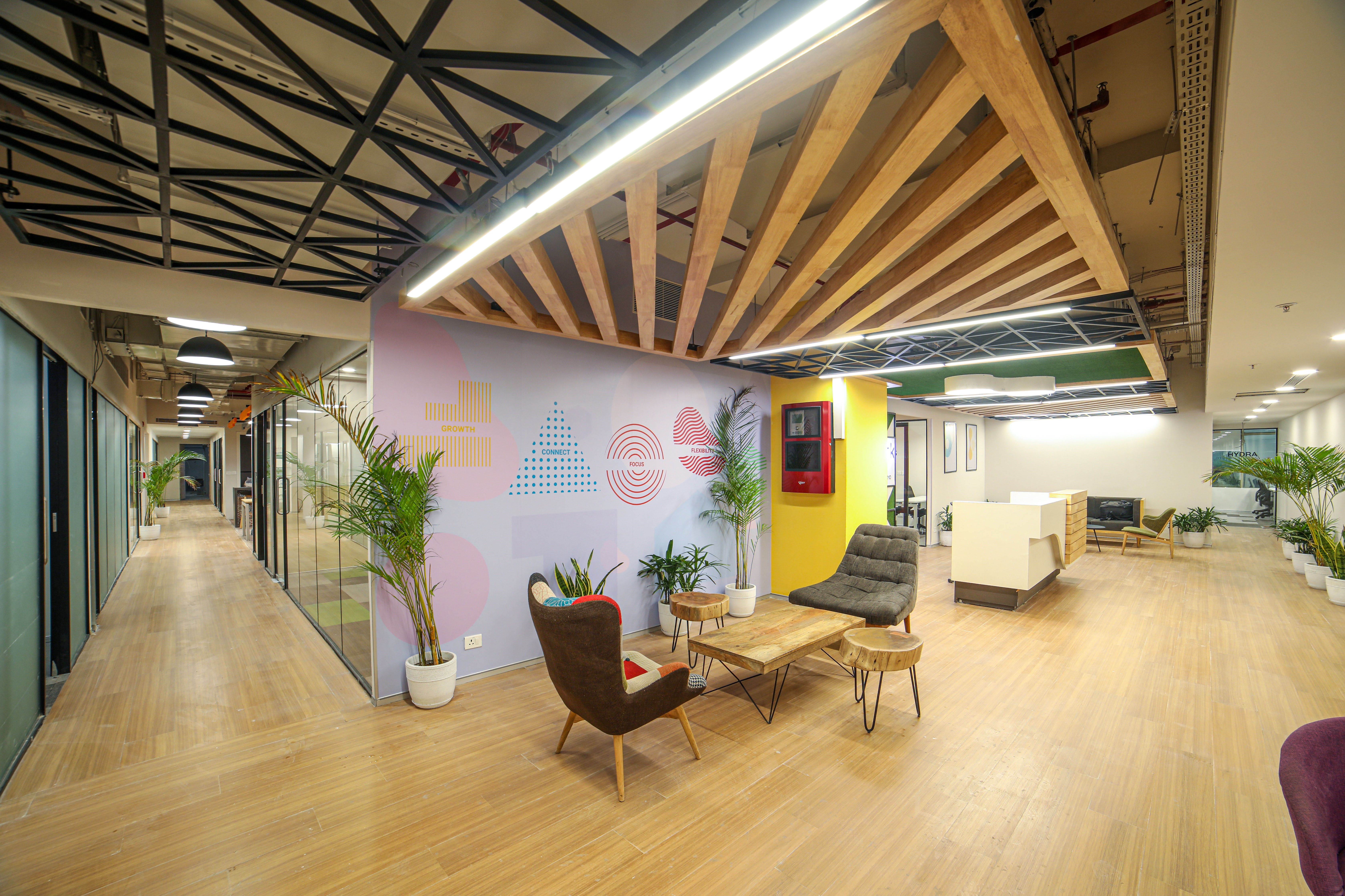 image02-myhq-workspaces-unsplash.jpg